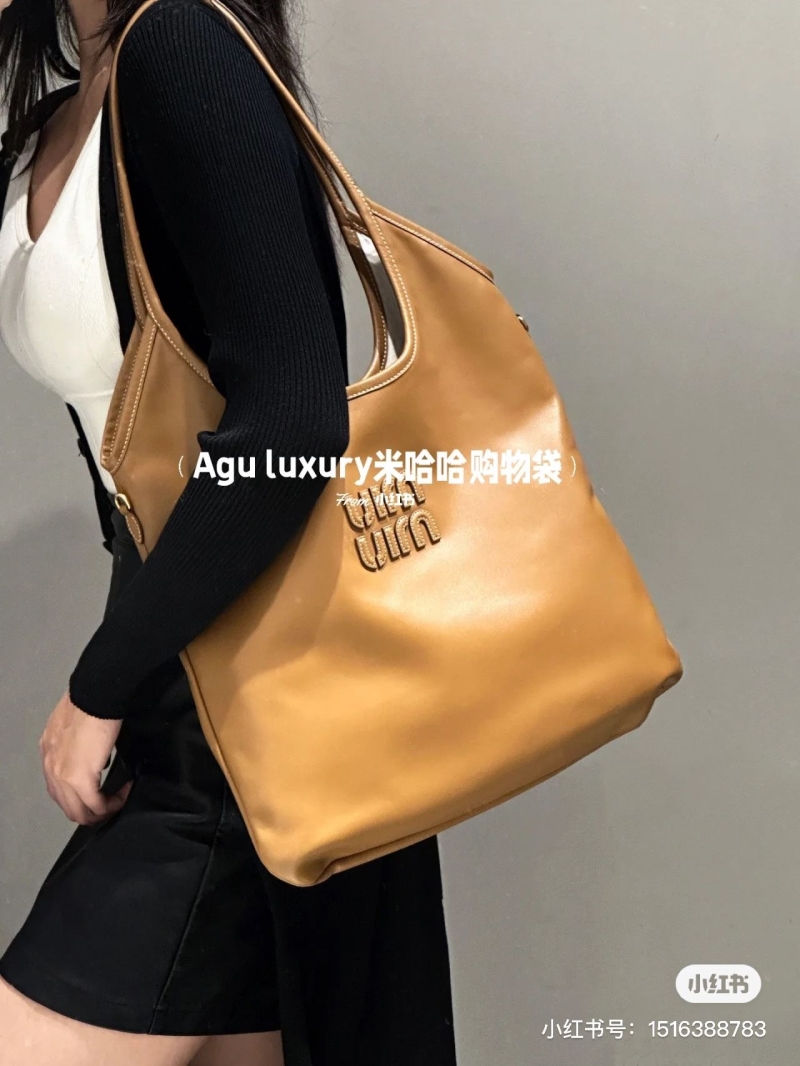 Miu Miu Tote Bags